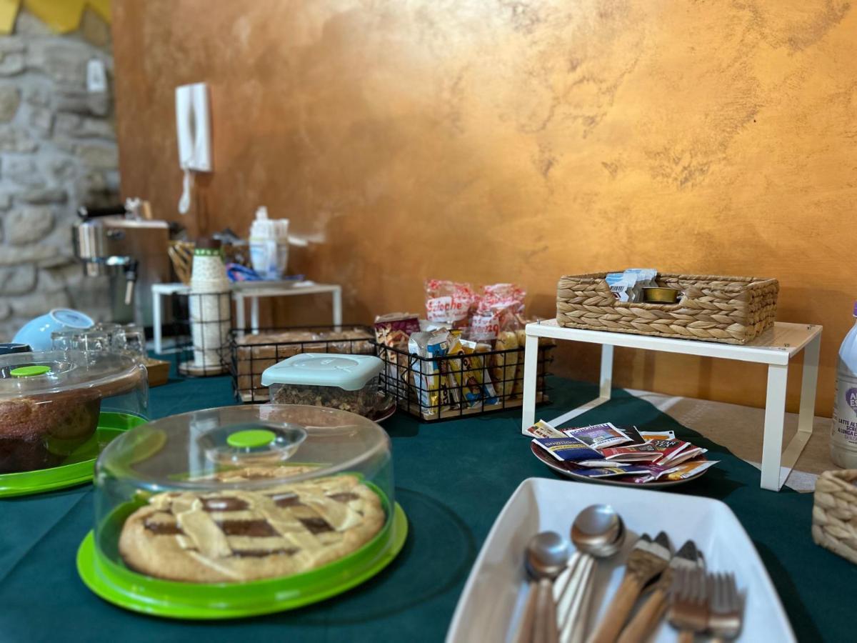 Dimora Rurale Valerio Bed & Breakfast Cercemaggiore Exterior foto