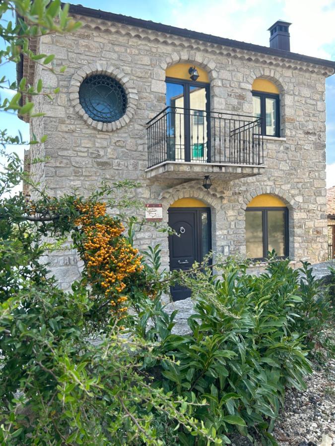 Dimora Rurale Valerio Bed & Breakfast Cercemaggiore Exterior foto