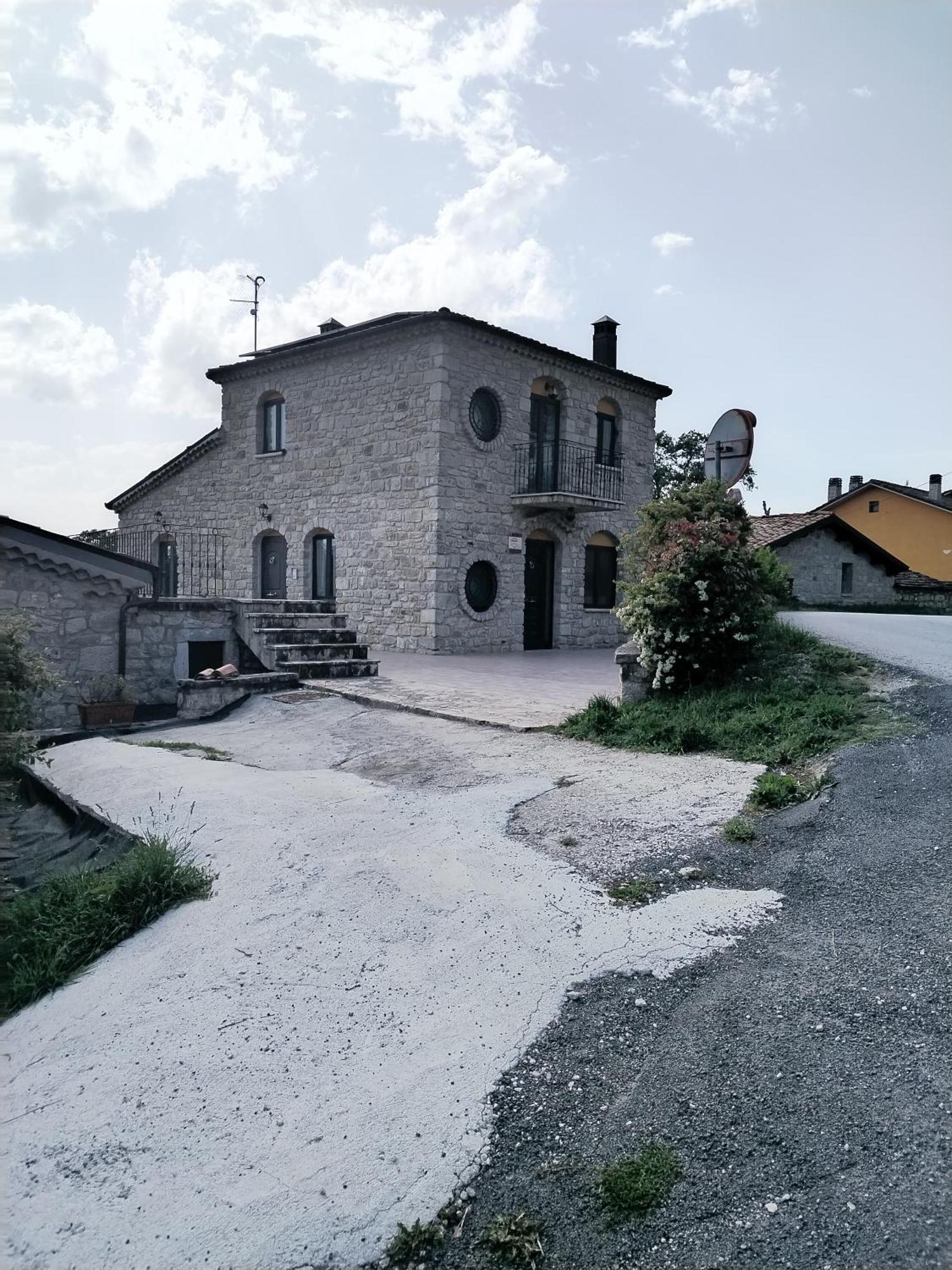 Dimora Rurale Valerio Bed & Breakfast Cercemaggiore Exterior foto